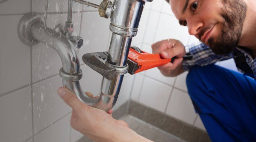 Professional same day plumber services in Oberon, ND